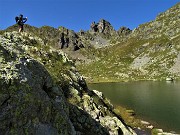 26 Vista sul Lago di Ponternica sup. (2115 m) e sul Valletto